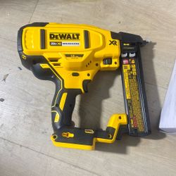 DeWalt 20V 18GA stapler 