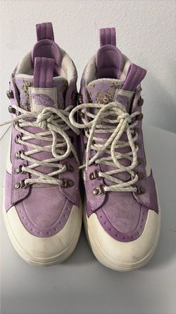 women vans size 7.1/2