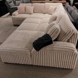 I’m Jon Green, Wayne’s Home Sales Representative. Take Home Pay Later Only $39 Down Payment