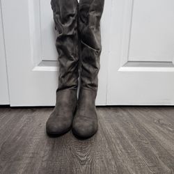 Cliffs by White Mountain Woman's Size 10 Boots