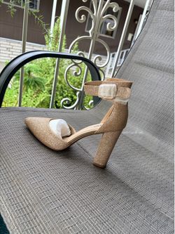 High heels glitter gold pumps New size 8