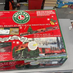 Lionel Christmas train set