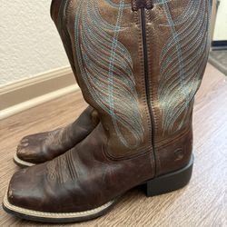 ARIAT Woman’s BOOTS