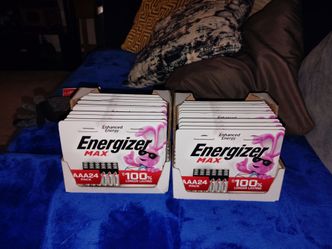 Triple aaa batteries