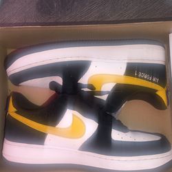 Nike Athletic Club Forces 