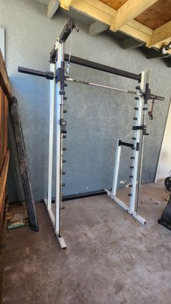 Squat rack
