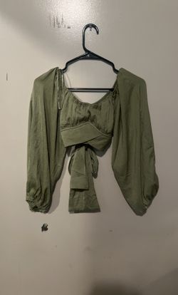 Fashion Nova Crop Top Shirt