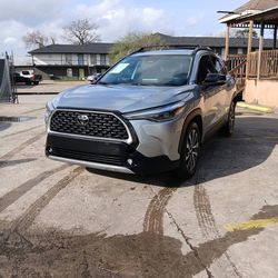 2025 TOYOTA COROLLA CROSS XLE PREGUNTE POR COMPADRE JUAN