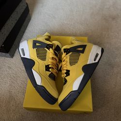 Jordan 4 Lightning 6Y