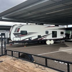 2020  STRYKER 3214 Toy hauler 