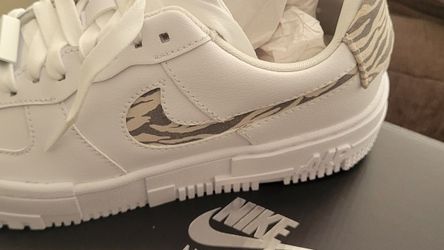 Nike Air Force Pixel