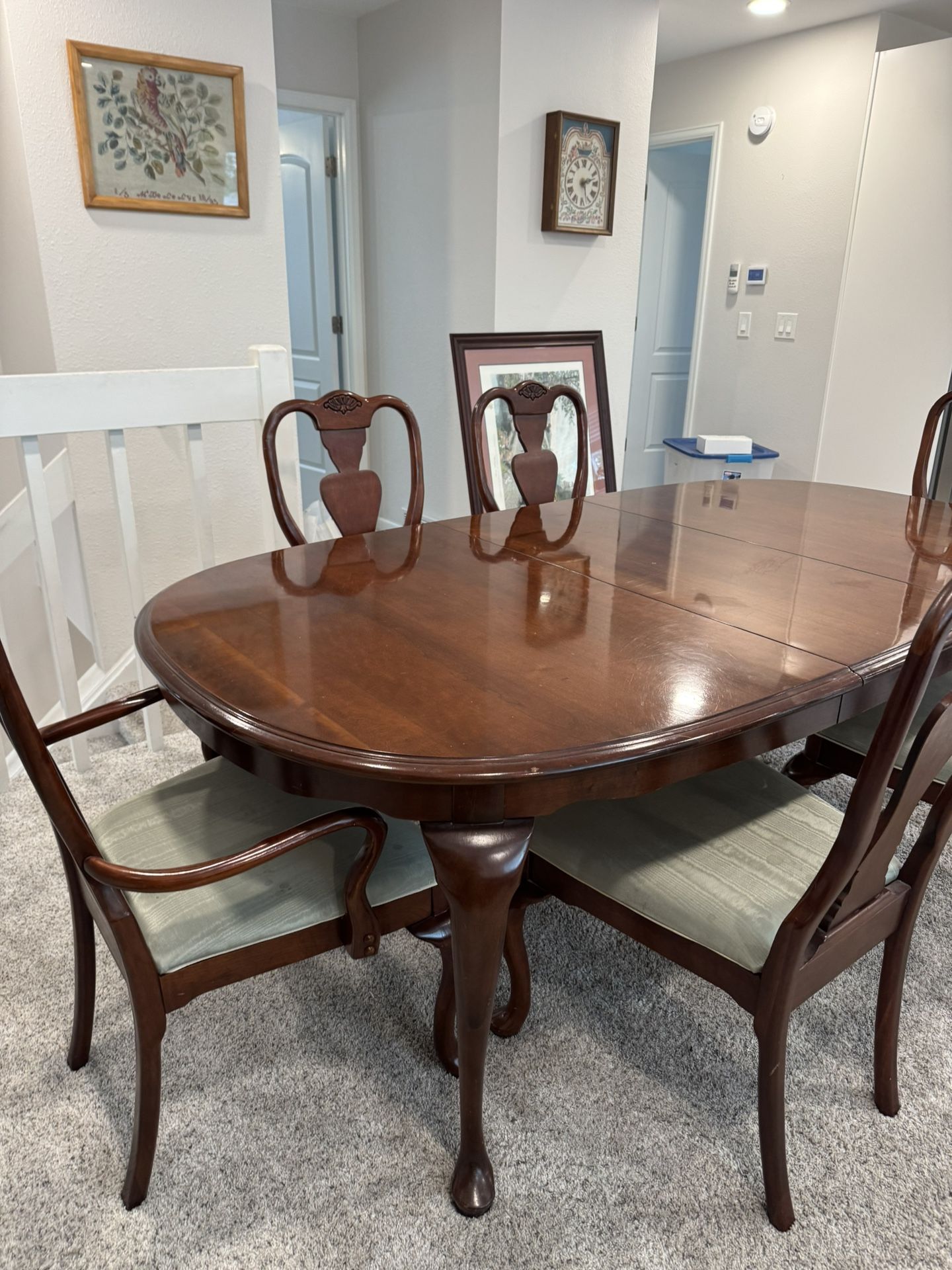 Vintage Dining Room Table And Chairs