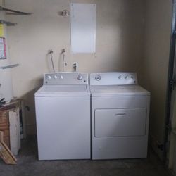 Washer And Dryer 