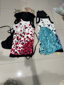 Lot Of Women Clothes- 20 Pieces!!