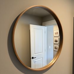 30” Round Mirror with Wood Frame 