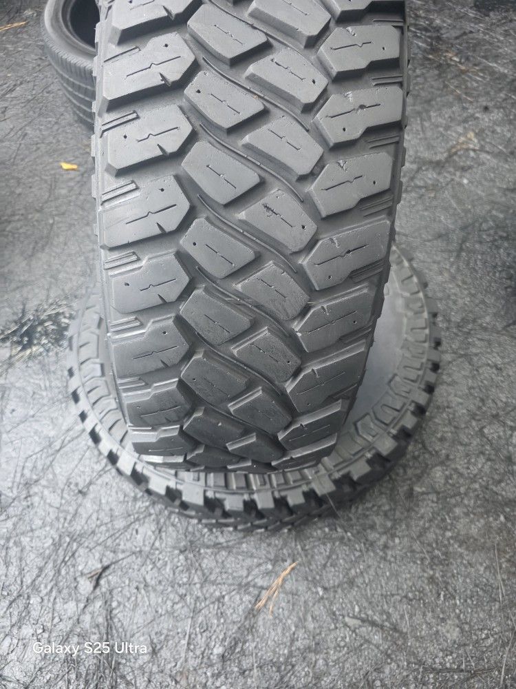 Used Tires 285/65/18