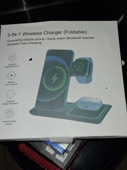 I phone charger smart watch earbug charger