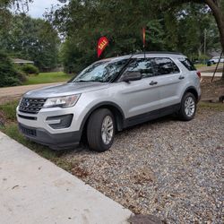 2017  Ford Explorer 