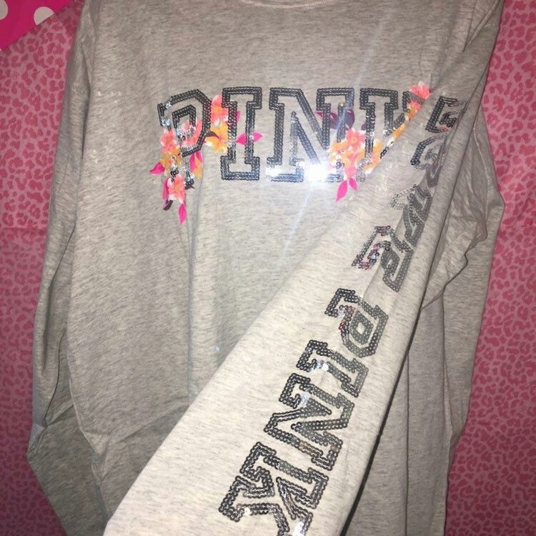 New Victoria's Secret pink bling love pink floral gray long sleeve tee size large fits xlarge