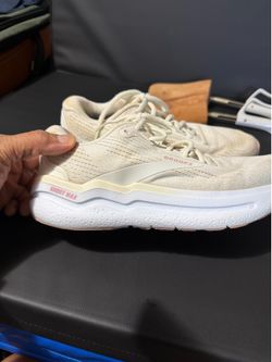 Men’s Brooks Ghost Max-Size 10.5