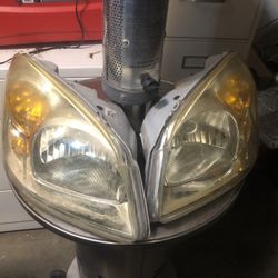 Chevy Cobalt Headlight