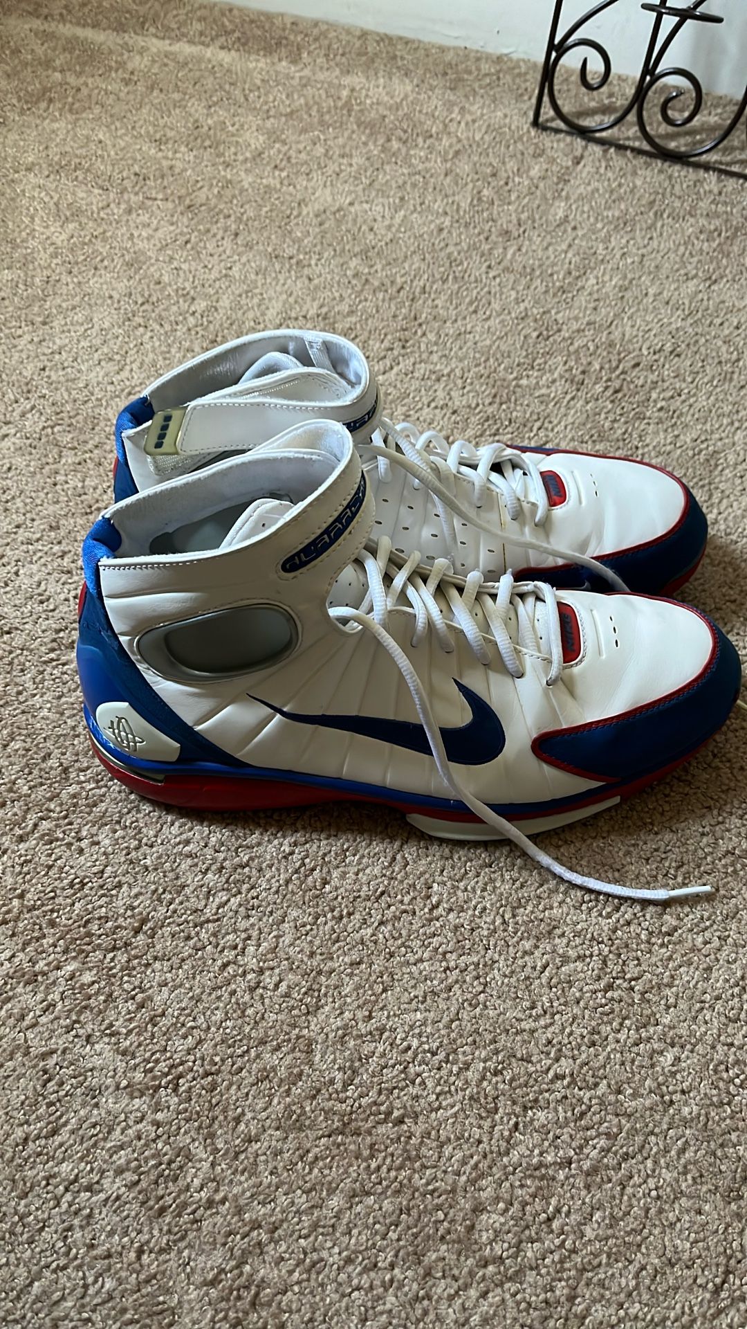 Men’s Nike Hurrache Size 13