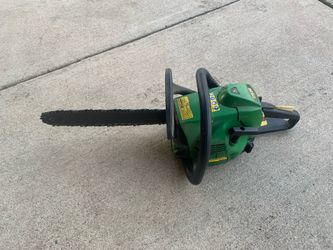 John Deer Chain saw