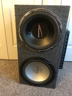Caja de sonido con amplificador