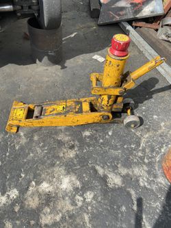 Forklift Jack