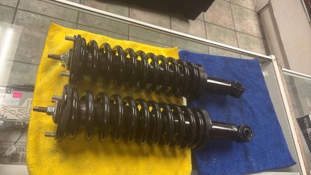 96-03 toyota shoks