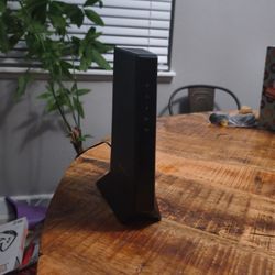 Nighthawk CM2000 Cable Modem