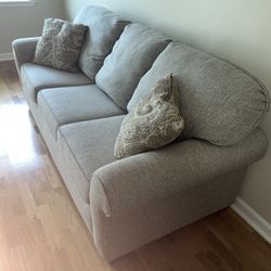 Sofa Flexsteel Thornton with Cream Cover 