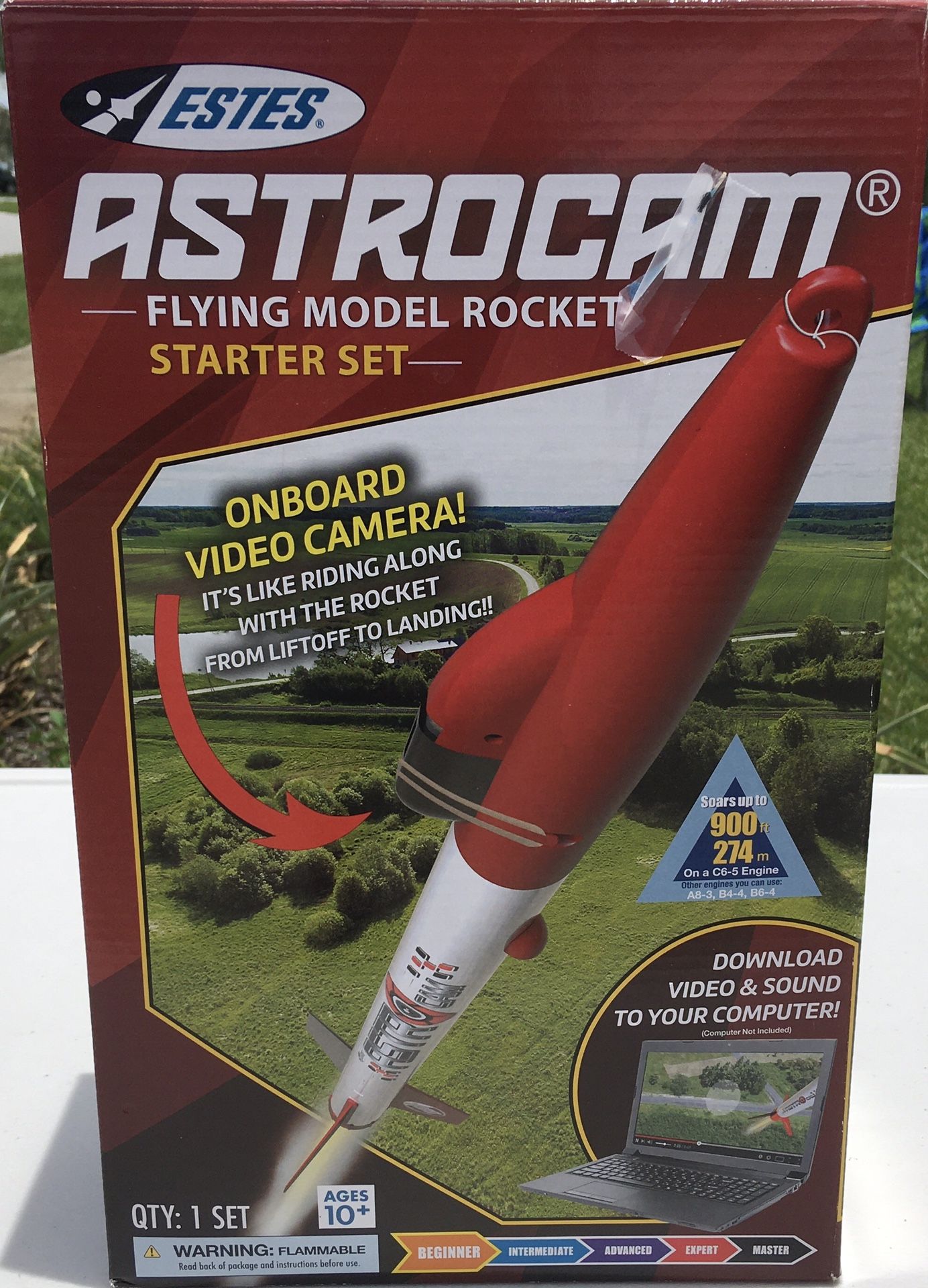 Model Rocket with Launcher