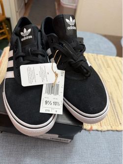 -New Shoes Adidas