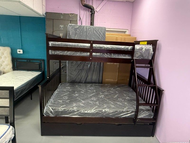 Twin/full Bunk Bed Frame With Mattress