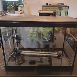 30 Gallon Fish Tank Complete