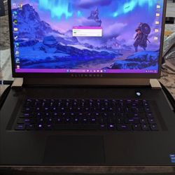 Alienware X17 R2