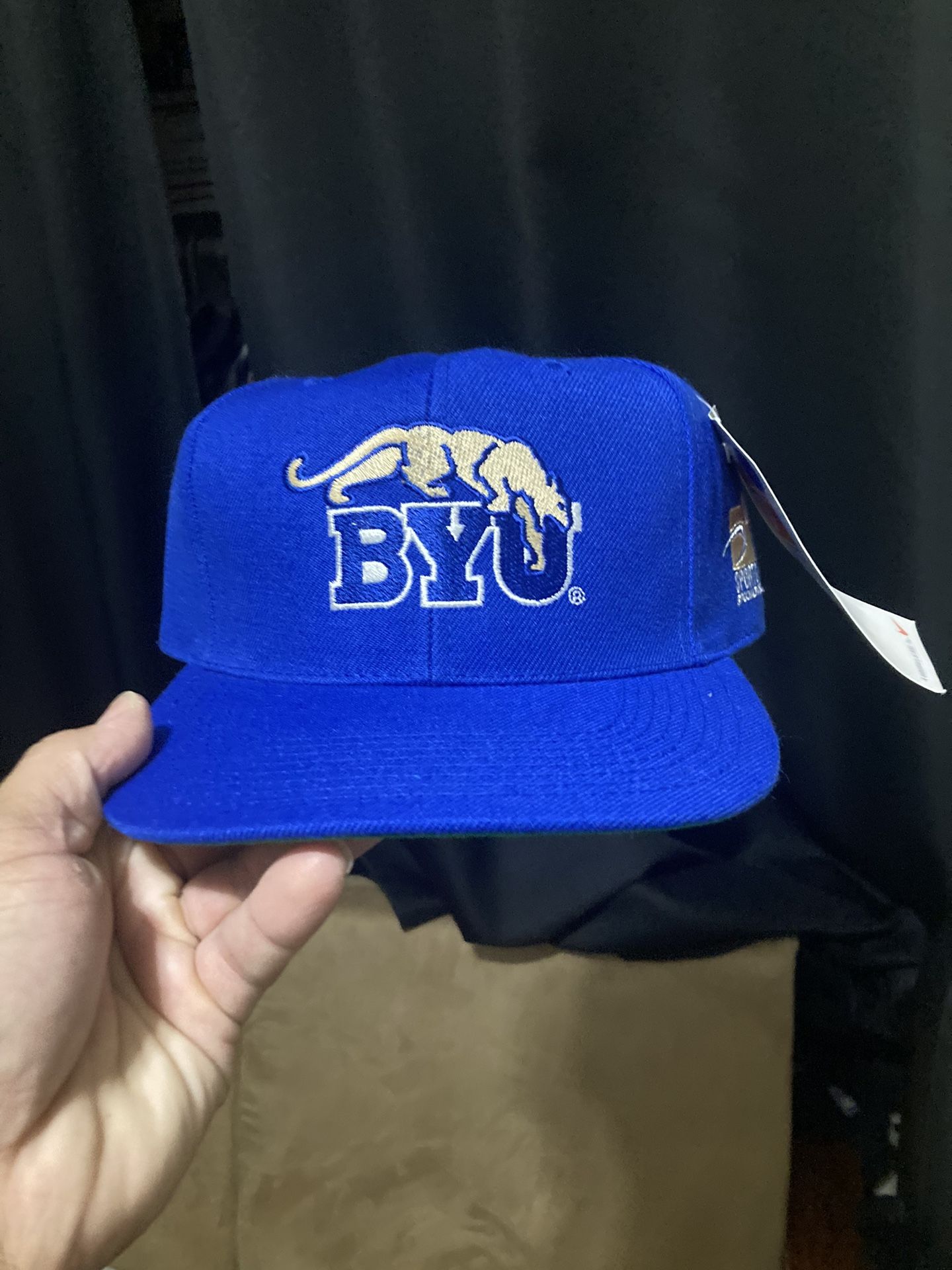 Vintage byu cougars sports specialties SnapBack hat nwt