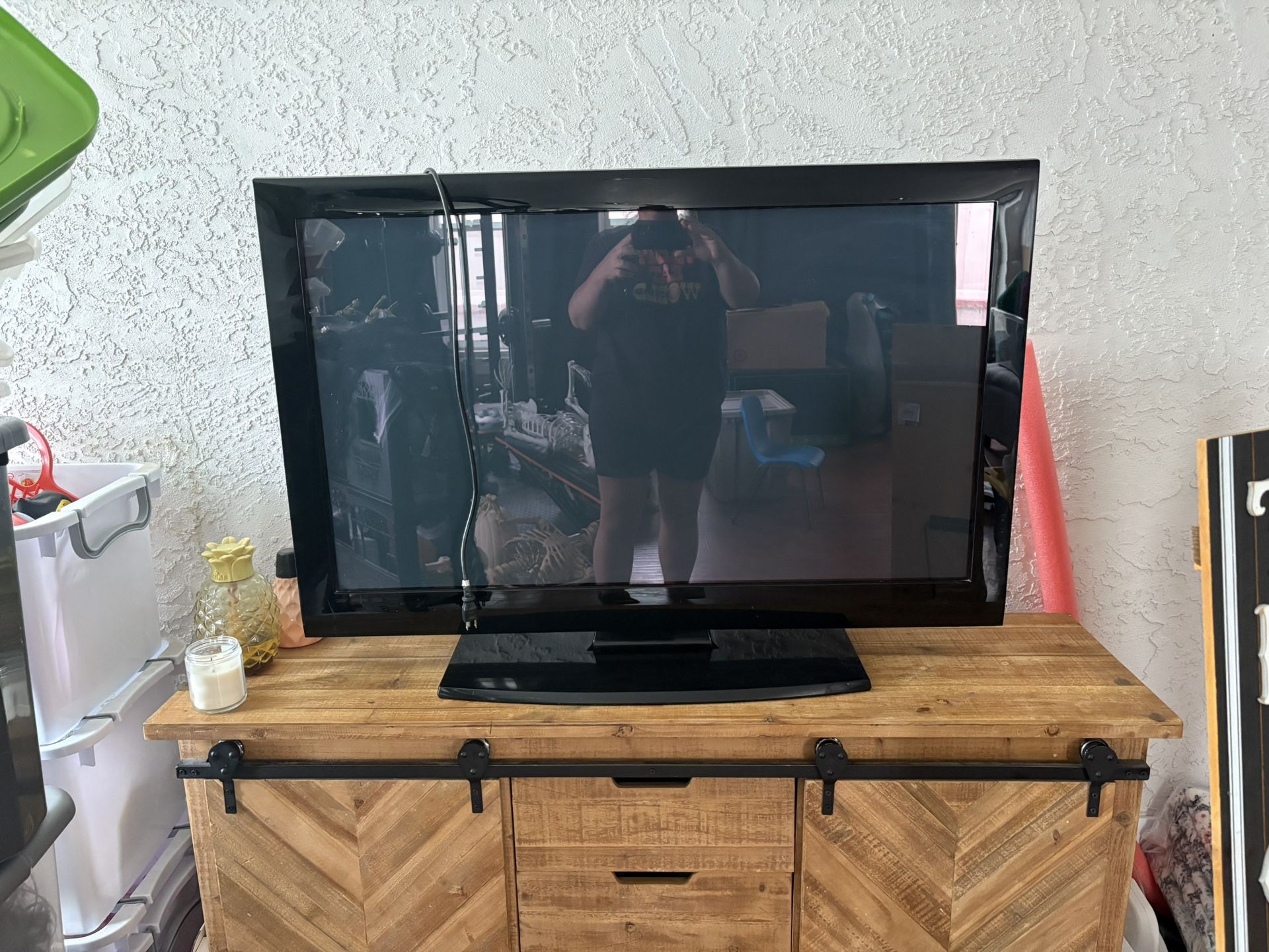 TV