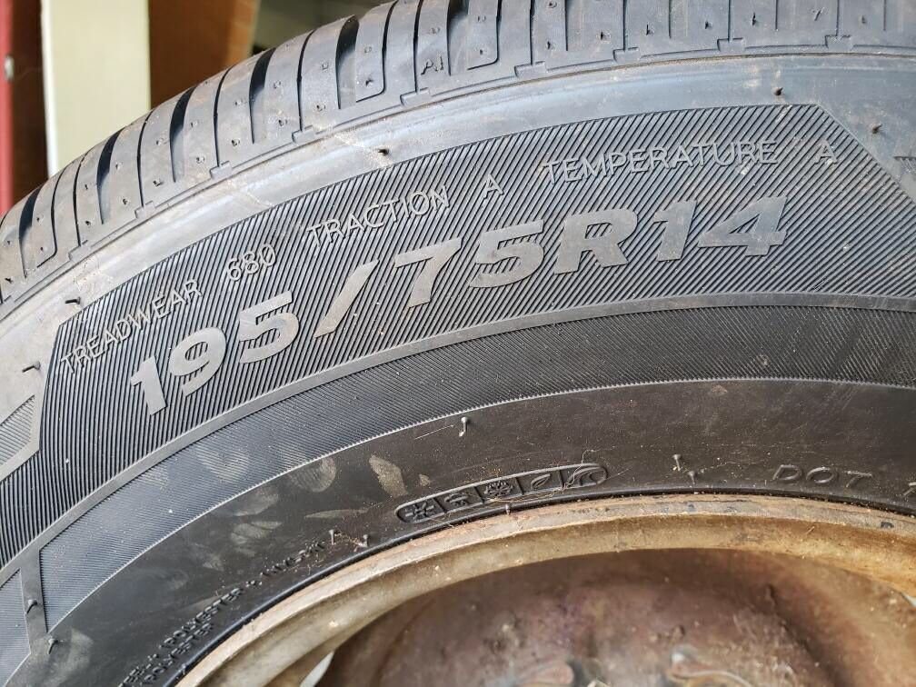 Hankook 195/75/r14 tires New