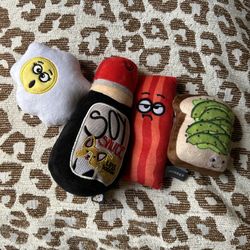Dog toys 