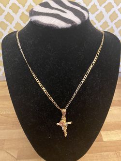 oro laminado. laminated gold. cadena. chain