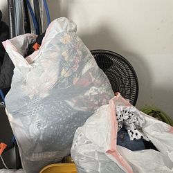 I thrift Pretty Clothes, All Styles And Sell At Posted Local Destination 