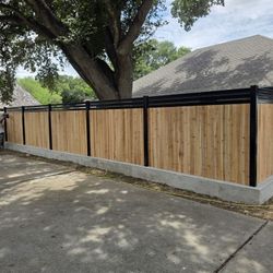 Cedar Fence With Metal 