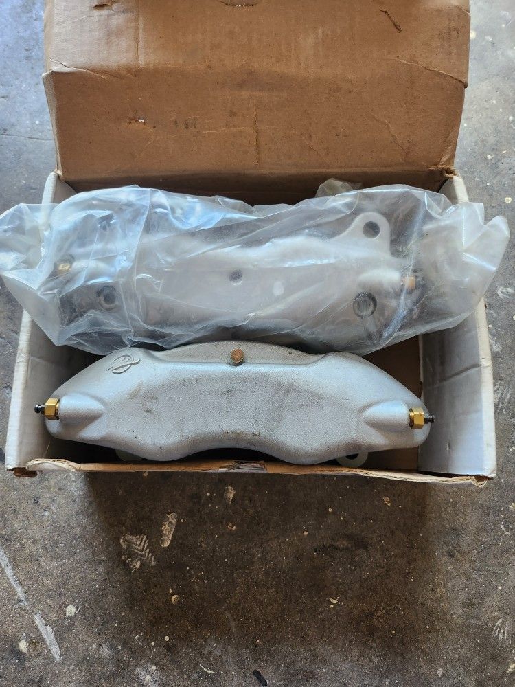 Wilwood Brake Calipers HVC1/GNX4 HMMWV