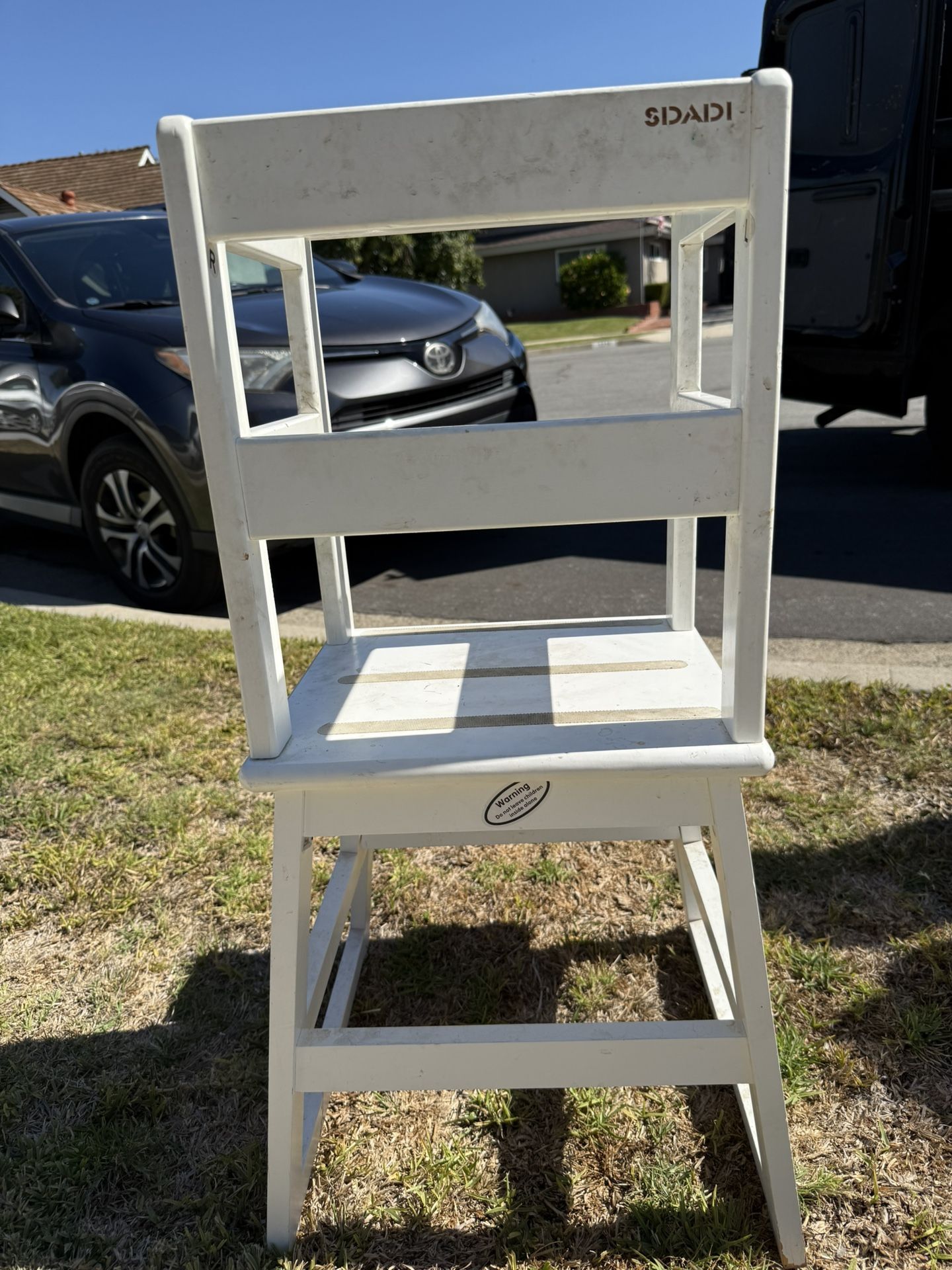 Toddler Kitchen Helper