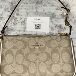 Coach Handbag -nolita
