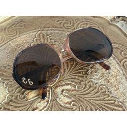 Diane Von Furstenberg Women’s Sun Glasses Eye Frames Used Good Condition