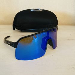 New Oakley Sutro Lite With Changeable Lenses 
