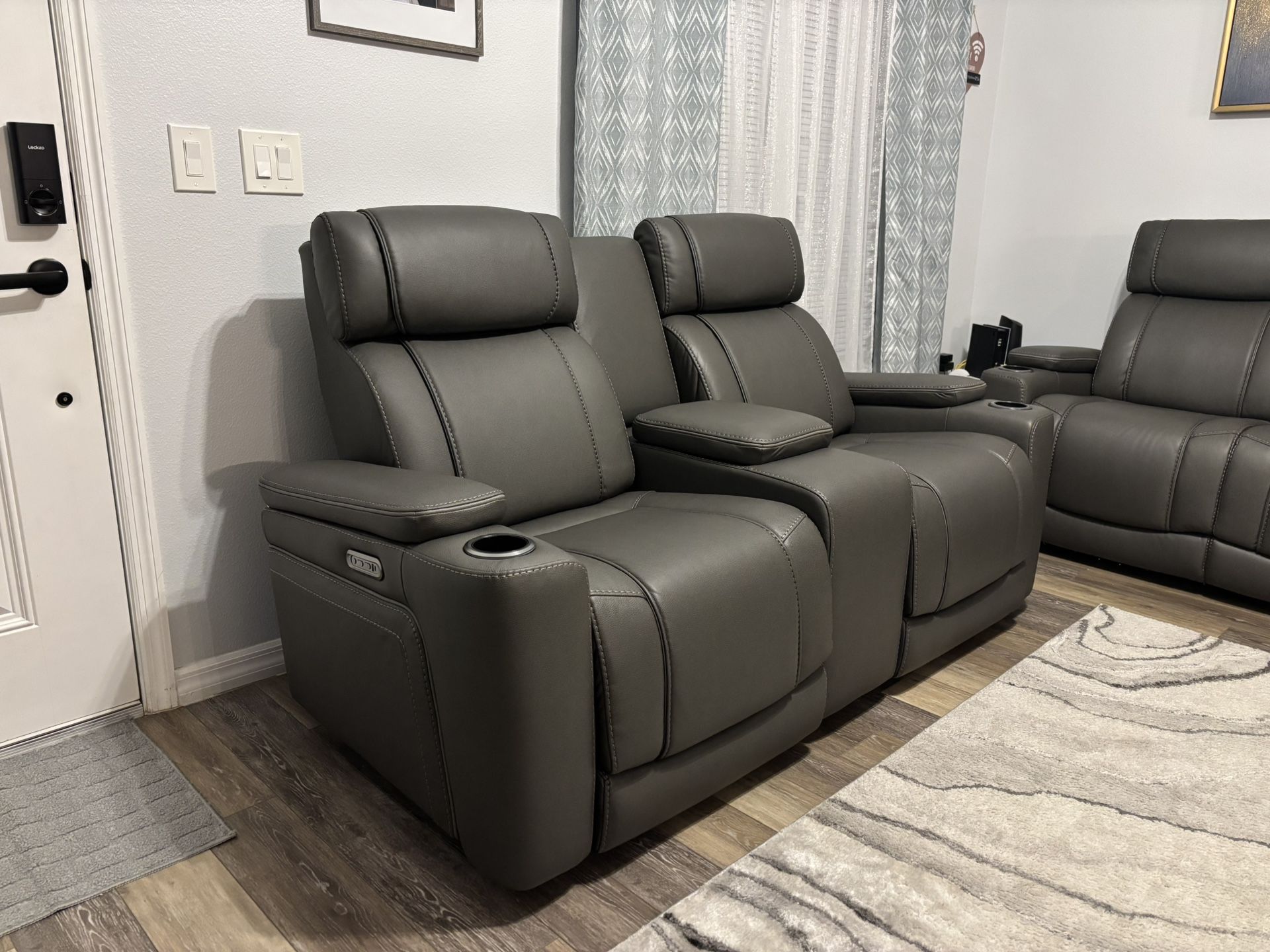 RTG Dual Power Reclining Sofa & Loveseat